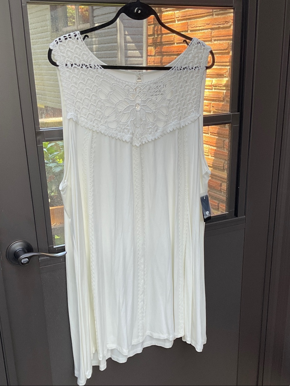 torrid White Crochet Yoke Tank Top NWT